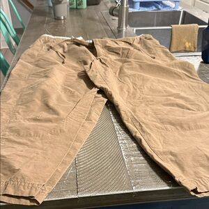 Columbia women’s Khaki Chinos